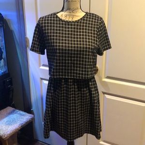 One clothing size large dress